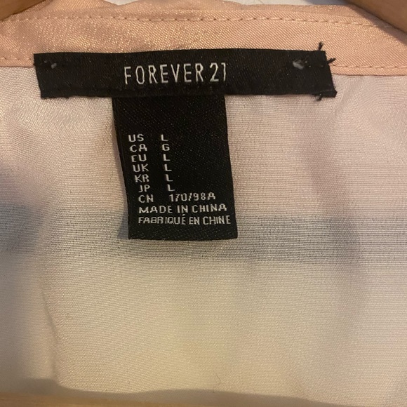 Classic Button Up Blouse - Picture 3 of 6